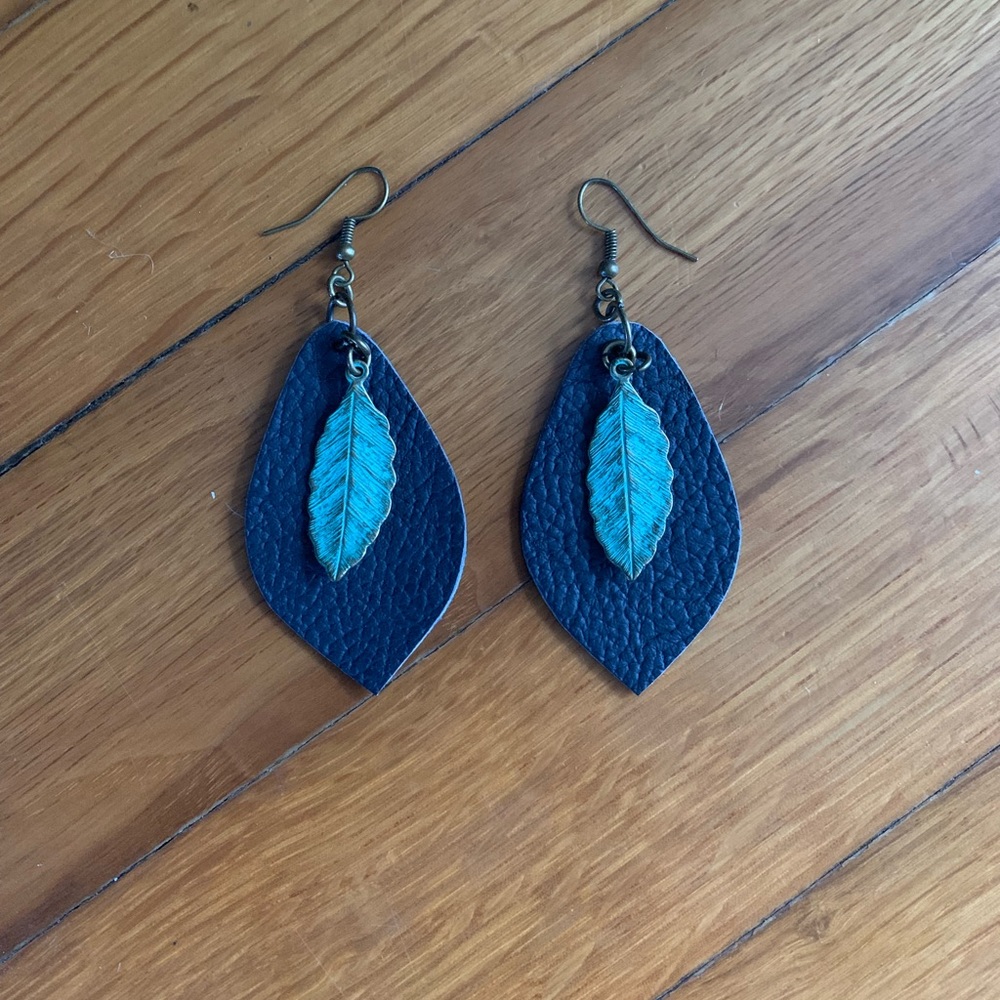 Leather earrings